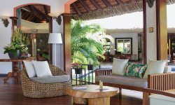 Paradis Beachcomber Golf Resort & Spa