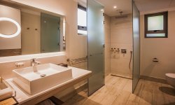 Paradis Beachcomber Golf Resort & Spa